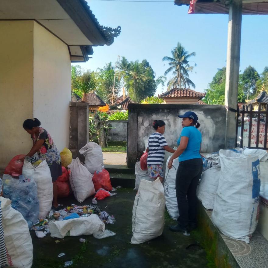 Pemilahan Sampah Daur Ulang di Banjar Dinas Cepunggung Bulan Januaari 2024