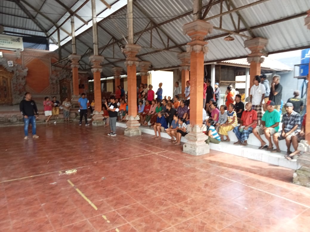 Bantuan Pangan dari Bulog untuk Warga Desa Bangbang